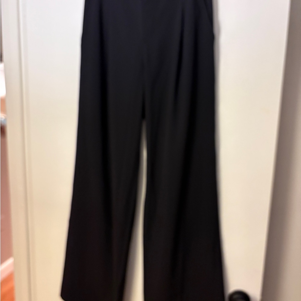Lou & Grey Black Wide Leg Trousers. 2 side pockets/2 back pockets. NWOT.